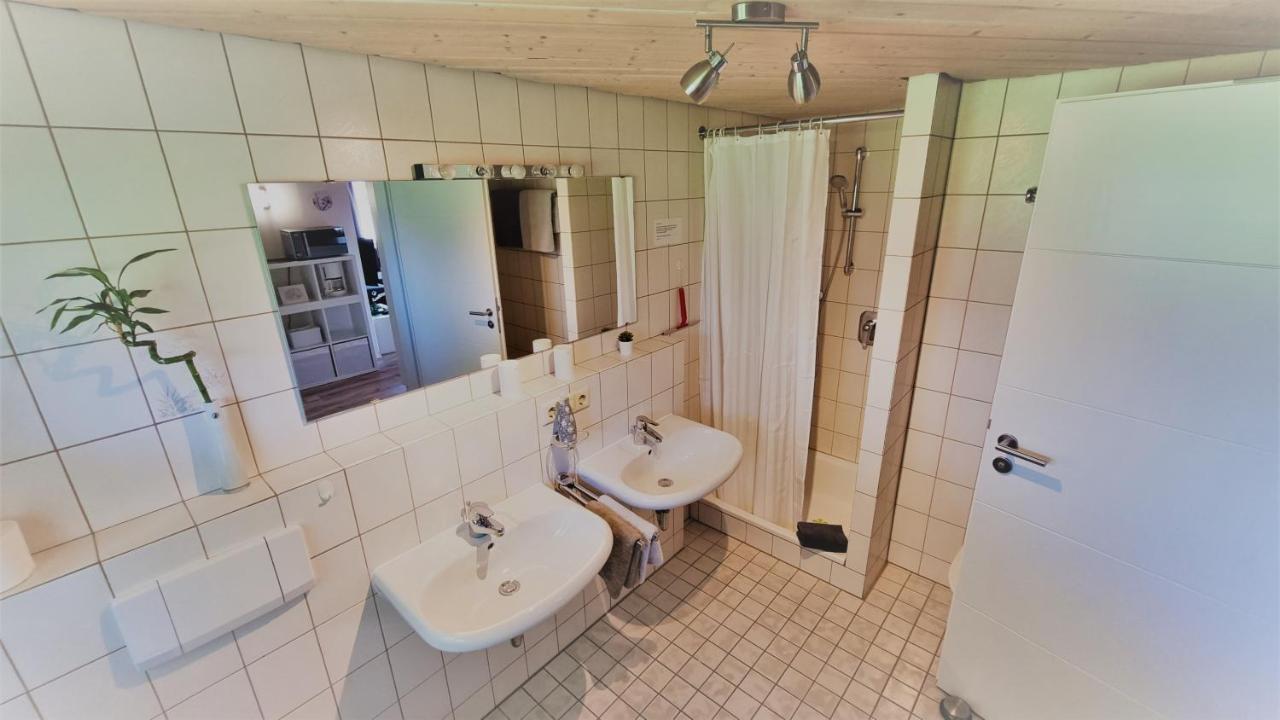 Wohnung #5 Mit Balkon - Zentrale Dennoch Ruhige Lage Mit Terrasse - Stadtbus Vor Der Tuer! Lindau  Exterior photo